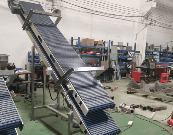 correia transportadora de sanduíches