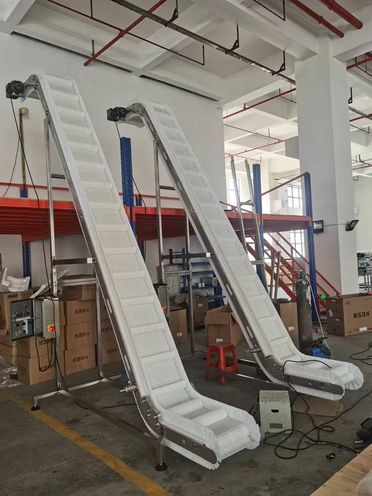 inclined conveyor systerm 