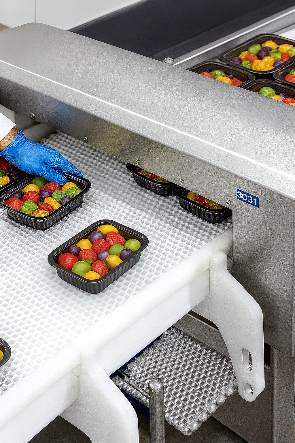 METAL DETECTOR +CONVEYOR